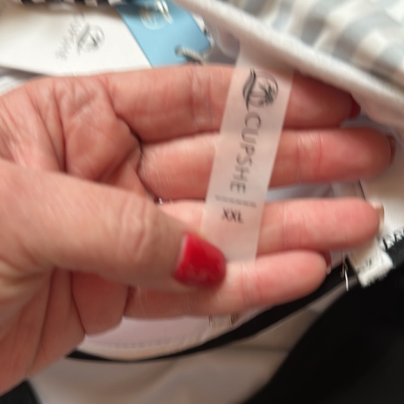 High Waisted Bikini - Picture 4 of 4